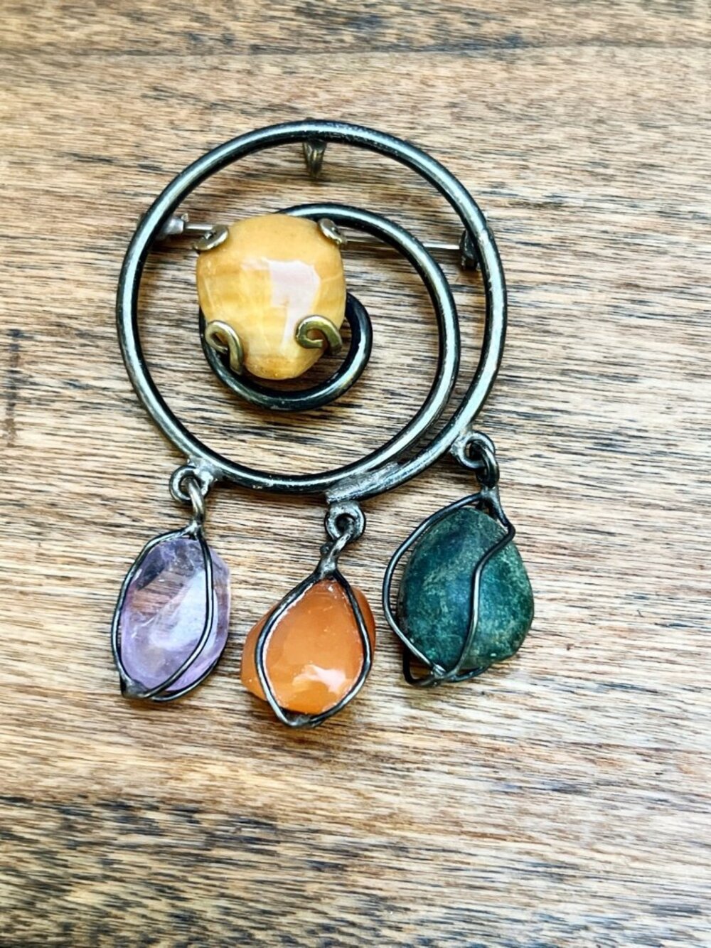 Vintage Mexican Sterling Silver Brooch With Amethyst Carnelian Green Stone